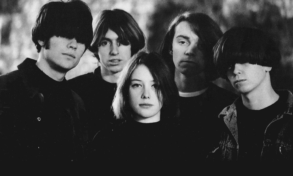 So close to completing my Slowdive record collection!! : r/shoegaze